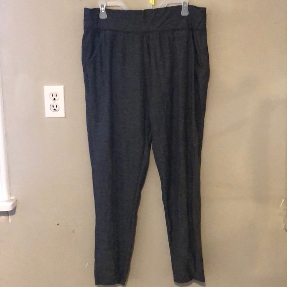 Champion cross training workout pants - Picture 2 of 6